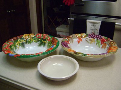 Festive Thanksgiving & Christmas Potato Chip Bowls in Baumholder